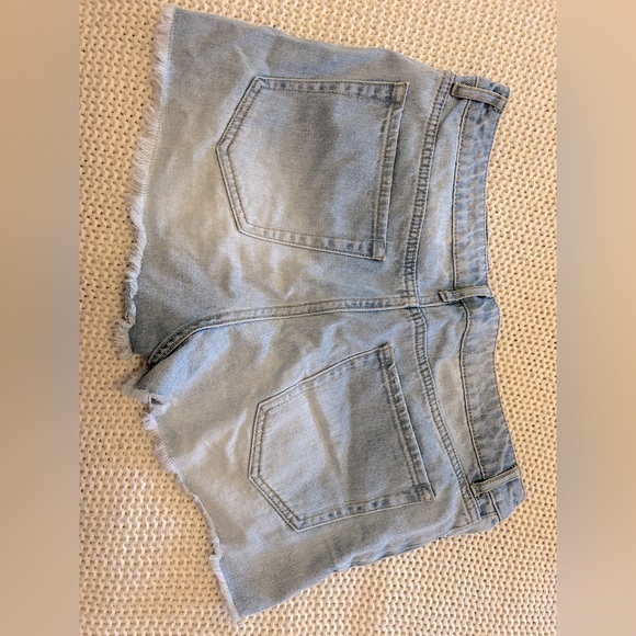 Short - Picture 2 of 2